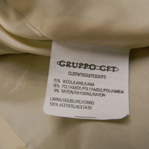 Emanuel Ungaro asymetrical collar hourglass jacket - Picture 7 of 8